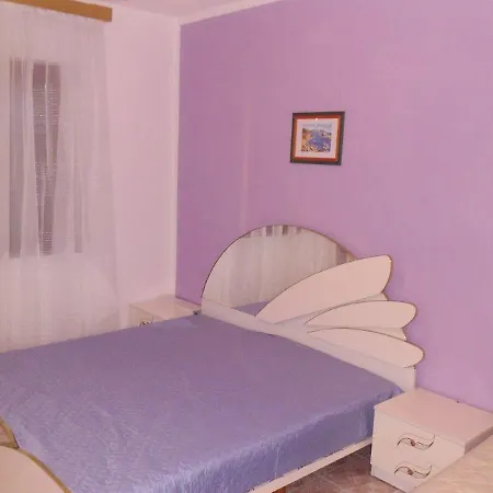 Apartment Tino *