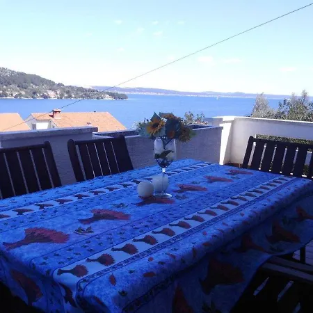 Tino Apartment Kali